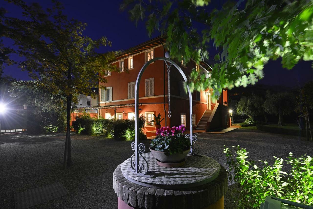 In Versilia Seravezza Eksteriør billede