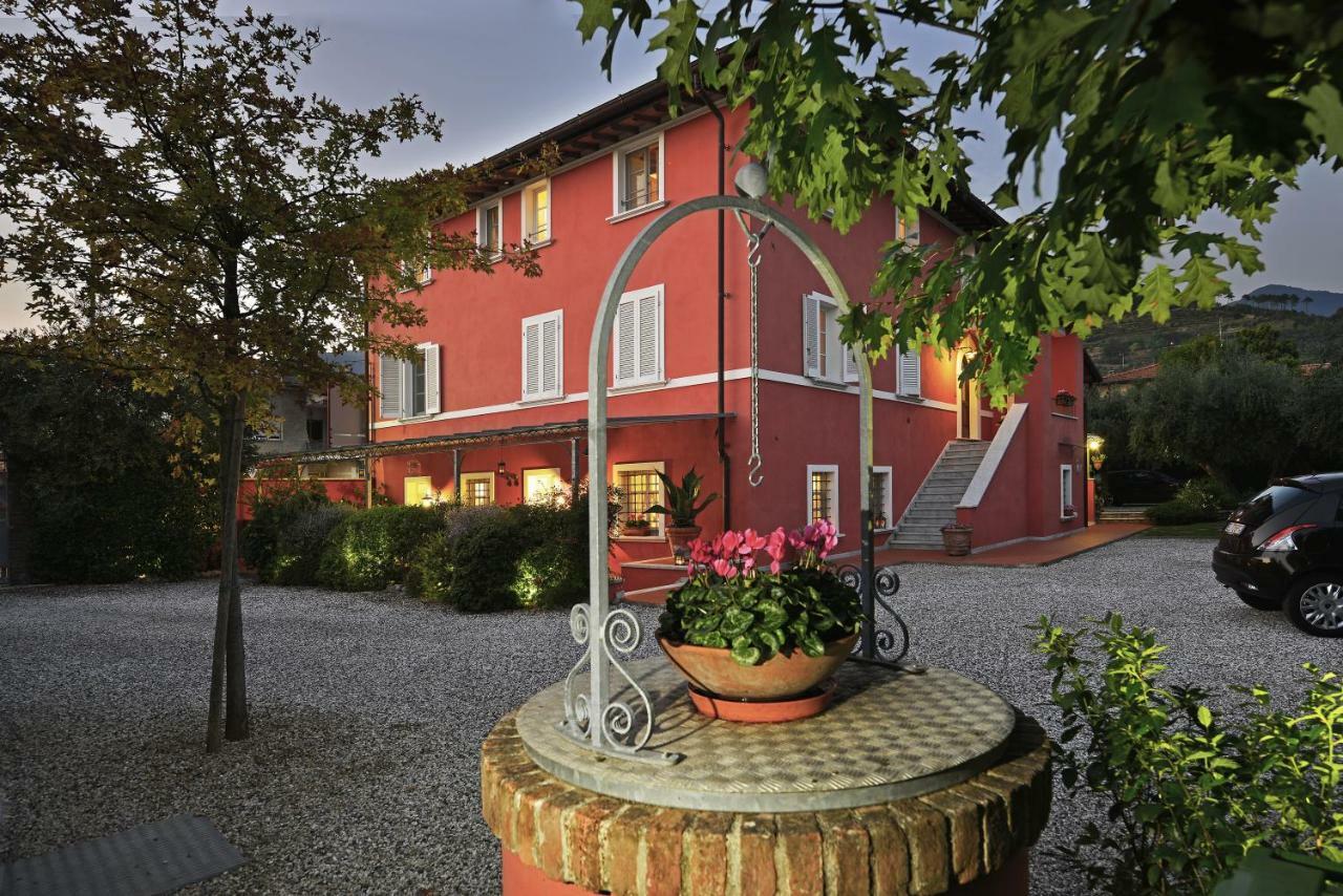 In Versilia Seravezza Eksteriør billede